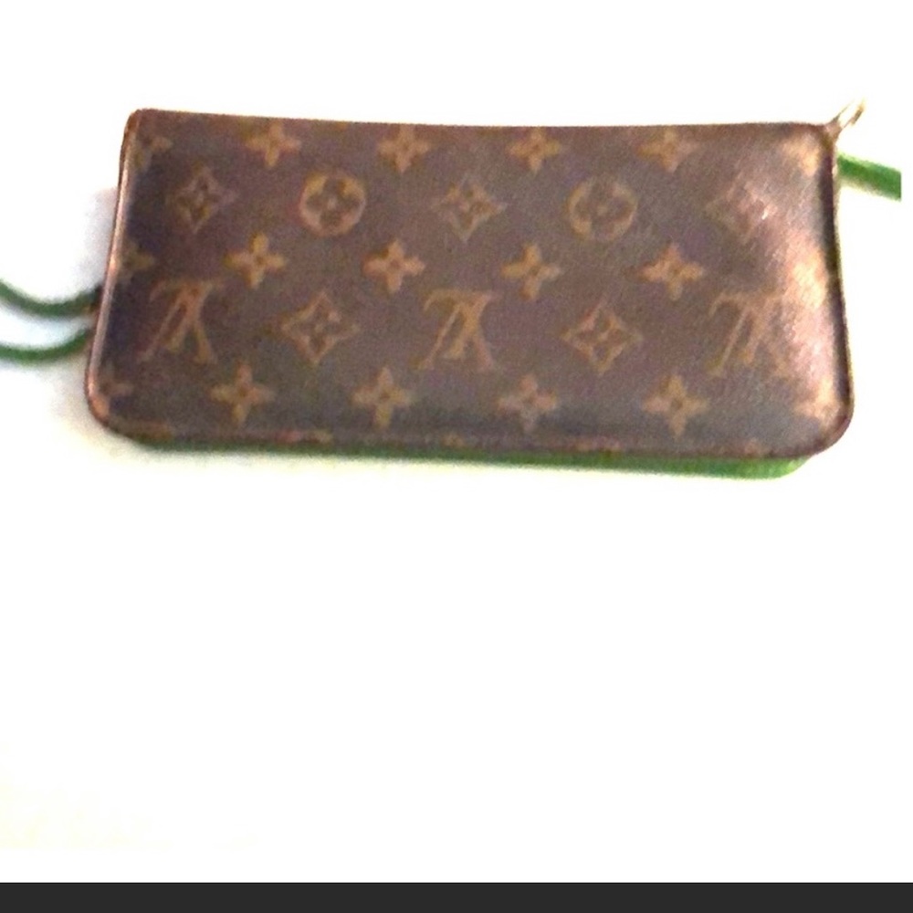 Louis Vuitton Insolite wallet authentic